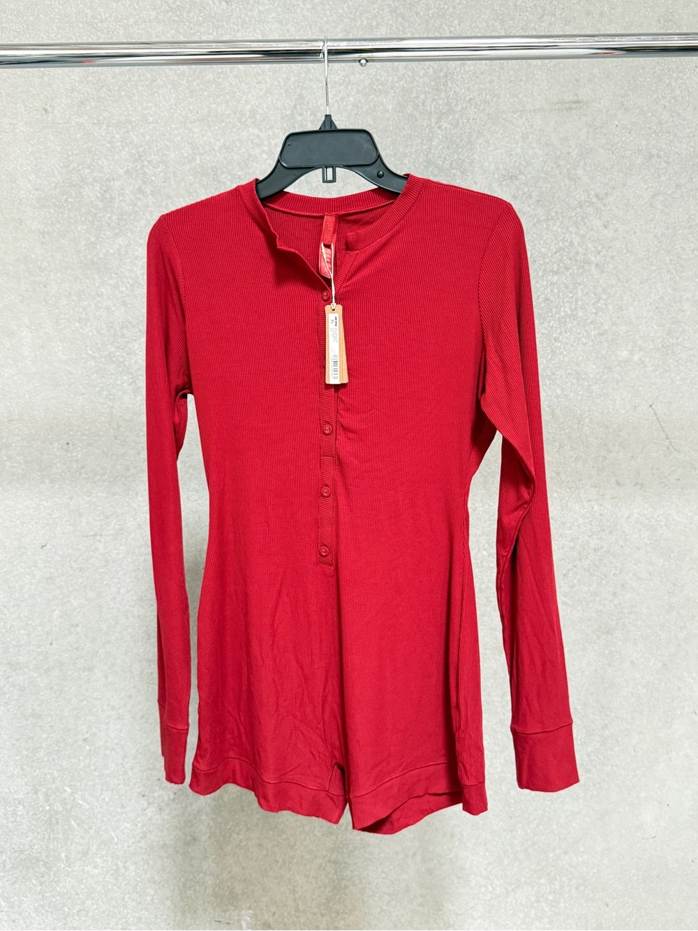 Skims Soft Lounge Henley Onesie in Brick - Picture 7 of 8